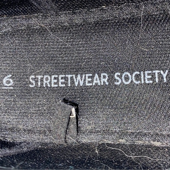 Streetwear Society Women's 6 Black Slip-On Sneakers - Picture 7 of 7